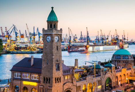 Buspaket Hamburg Landungsbrücken (einfache Lizenz). 2jpg