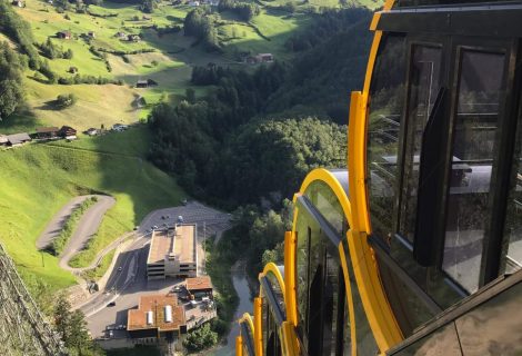 Stoos Standseilbahn @Stoosbahnen AG.2 Jpg
